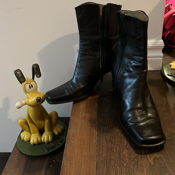 M708 Francois Xavier collection black leather ankle boots 👢 size 10 or 40 - Picture 2 of 6